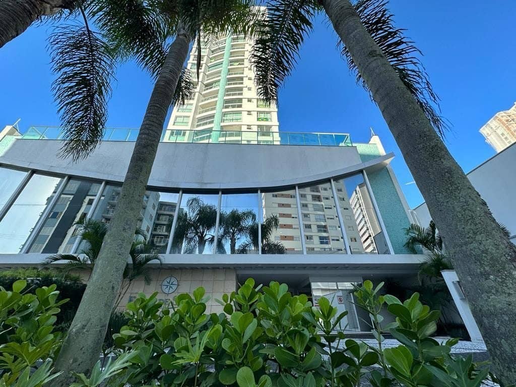 Foto 1 de Apartamento com 2 suítes à venda, 83 m² - Centro - Itajaí/SC