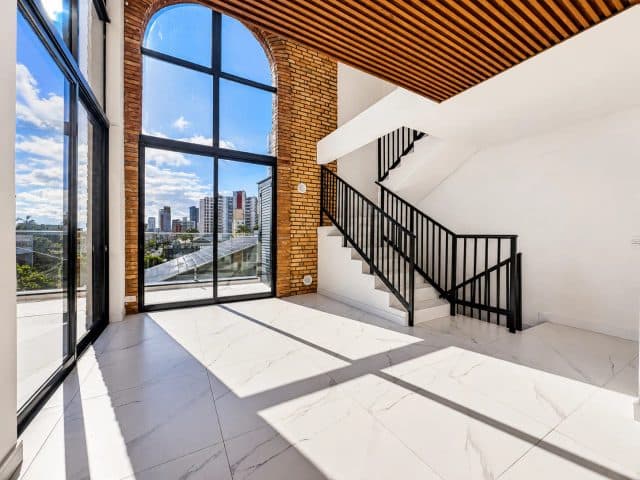 Foto 1 de Apartamento 1 suíte + 2 dorms à venda · Centro, Itajaí