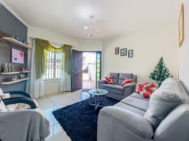 Foto 4 de Casa 2 suítes + 3 dorms à venda · São Vicente, Itajaí