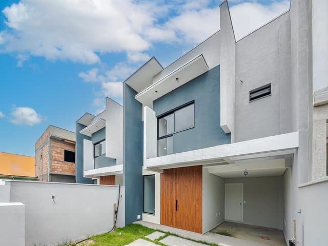 Foto 1 de Casa 1 suíte + 2 dorms à venda · São João, Itajaí · 103 m²